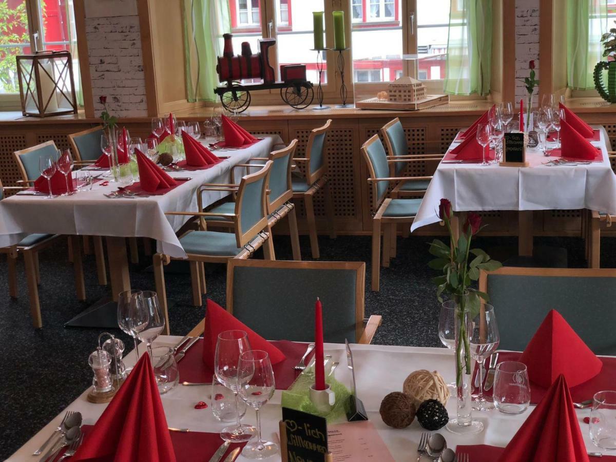 Gasthaus Zur Tanne Hotell Bauma Exteriör bild