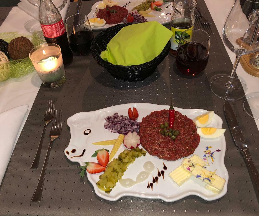 Gasthaus Zur Tanne Hotell Bauma Exteriör bild
