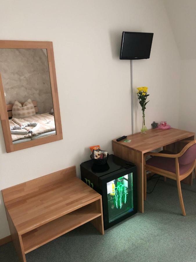 Gasthaus Zur Tanne Hotell Bauma Exteriör bild